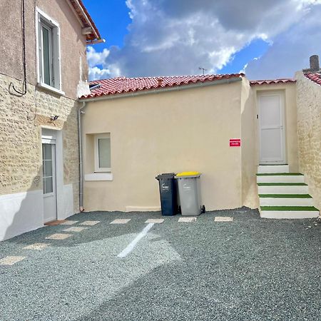La Feuilleraie N1-Standingappart-Wifi-Proche Ville Fontenay-le-Comte Eksteriør bilde